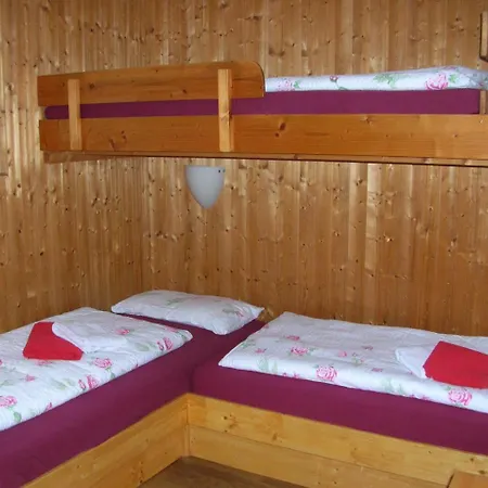 Radl-Nest Homestay *